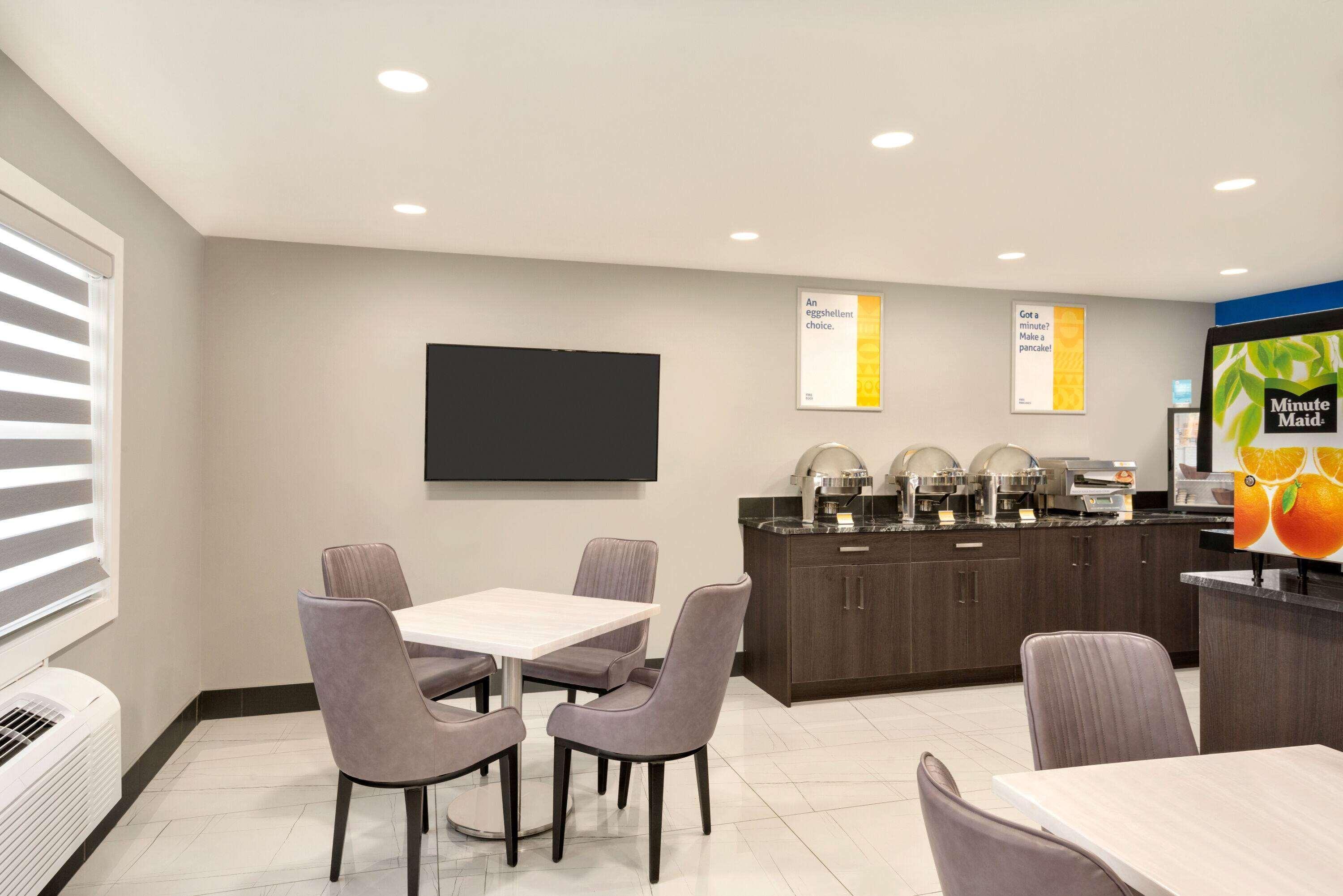 Days Inn By Wyndham Wainwright Exteriér fotografie